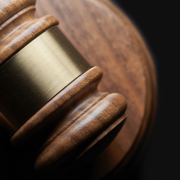 When the creditor’s passivity helps us get rid of the execution